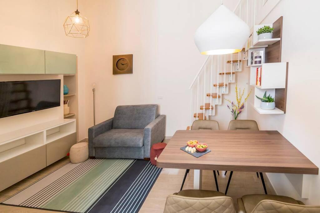 Casa Neva Apartment Trani Exterior photo