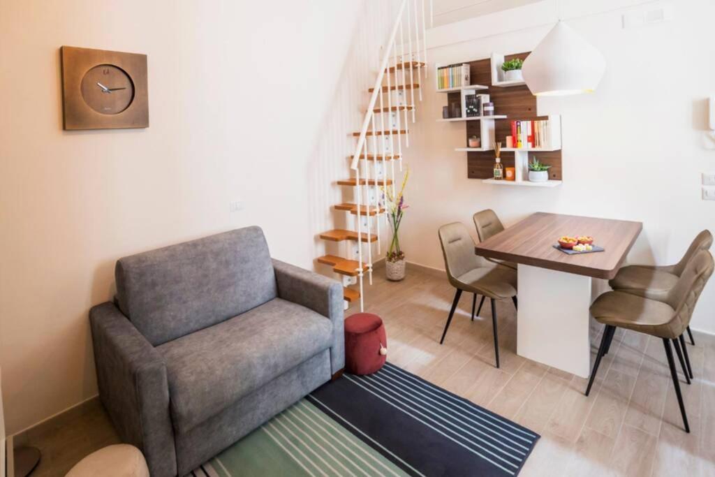 Casa Neva Apartment Trani Exterior photo