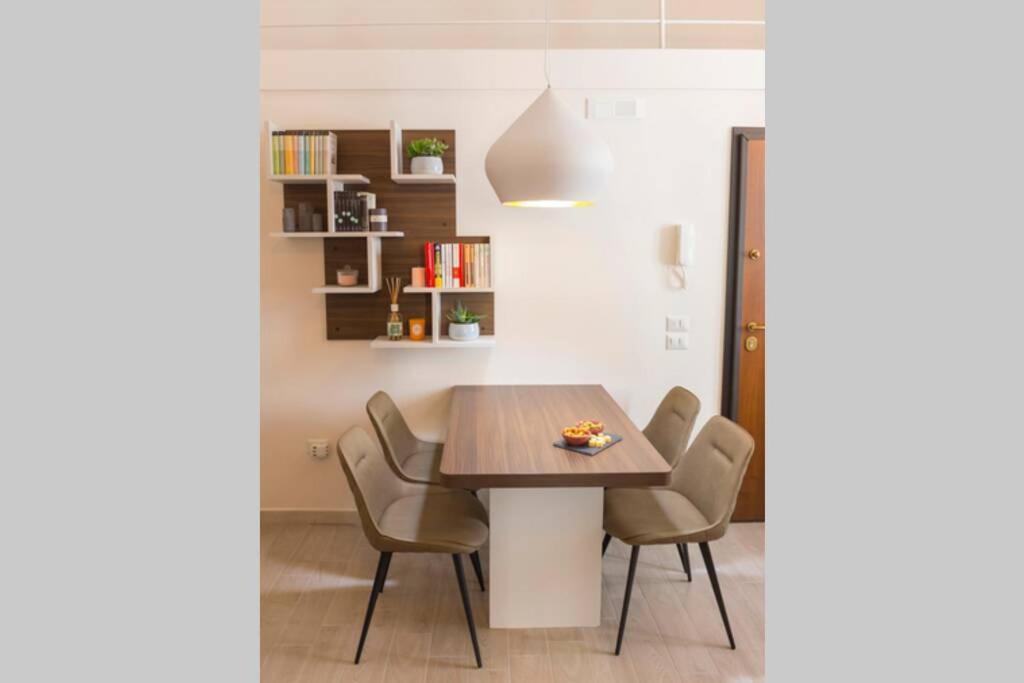Casa Neva Apartment Trani Exterior photo